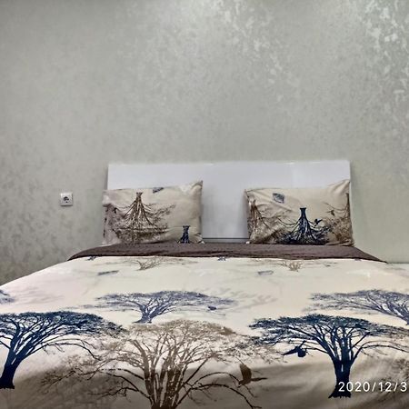 Люкс Апартаменты .Район Автовокзала,В Жк Арена Rivne Buitenkant foto