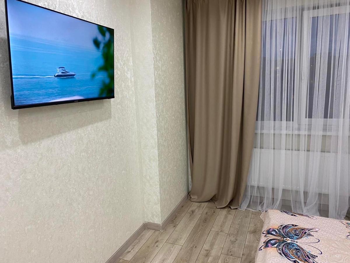 Люкс Апартаменты .Район Автовокзала,В Жк Арена Rivne Buitenkant foto